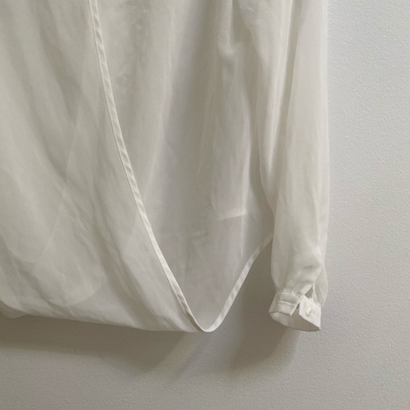 RW&CO Chiffon Wrap Blouse - Picture 3 of 5